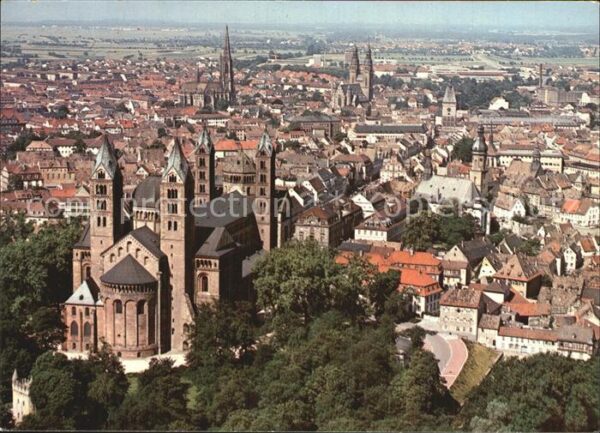 Speyer Rhein Kaiserdom mit Stadt von Osten Fliegerau