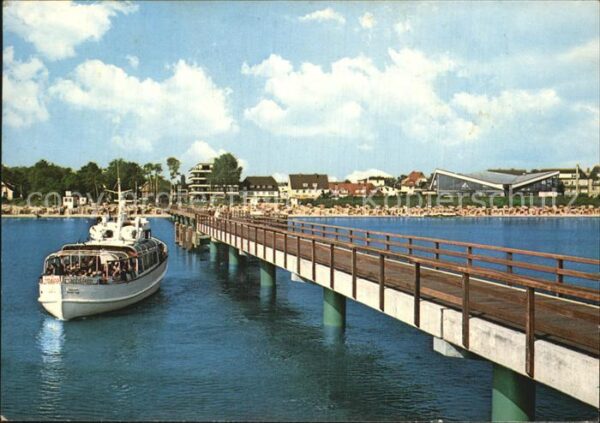 Scharbeutz Ostseebad Seebrücke Ausflugsdampfer