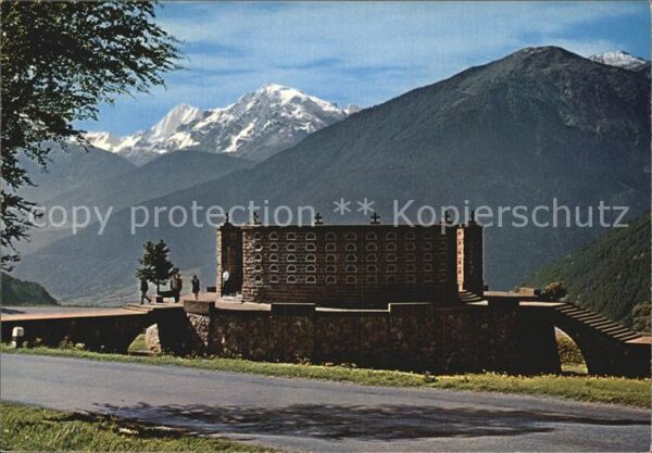 Vinschgau Val Venosta Krieger Denkmal mit Ortler