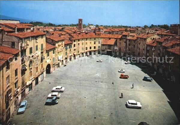 Lucca Amphitheaterplatz