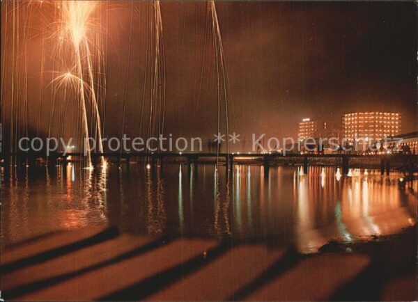 Portoroz Feuerwerk bei Nacht