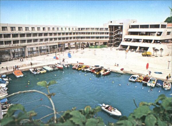 Bernardin Hotel Naselje Hafen