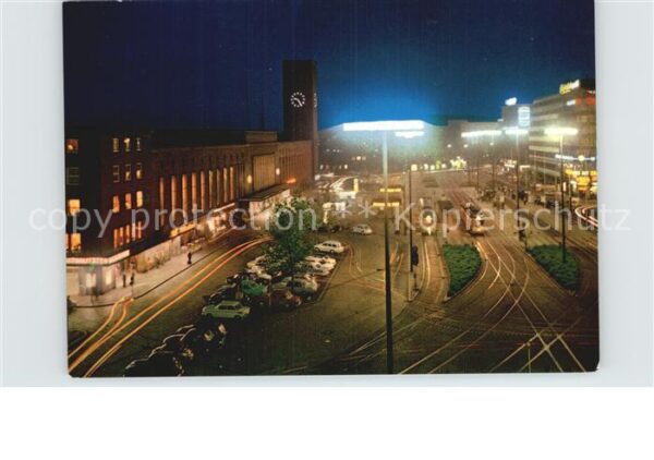 Duesseldorf Bahnhof bei Nacht
