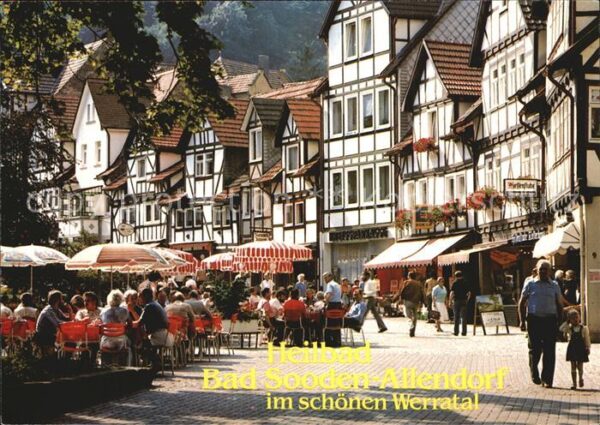 Bad Sooden-Allendorf Fussgängerzone Strassencafes Fachwerkhä