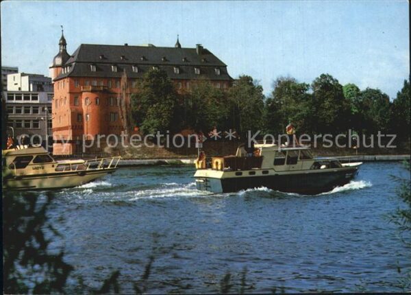 Offenbach Main Mainpartie Motorboot