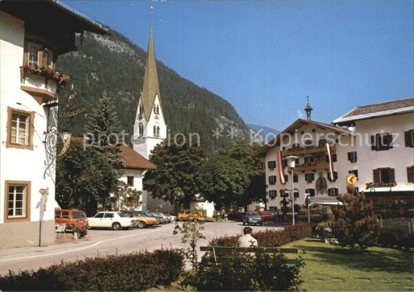 Mayrhofen Zillertal Ortspartie an der Kirche