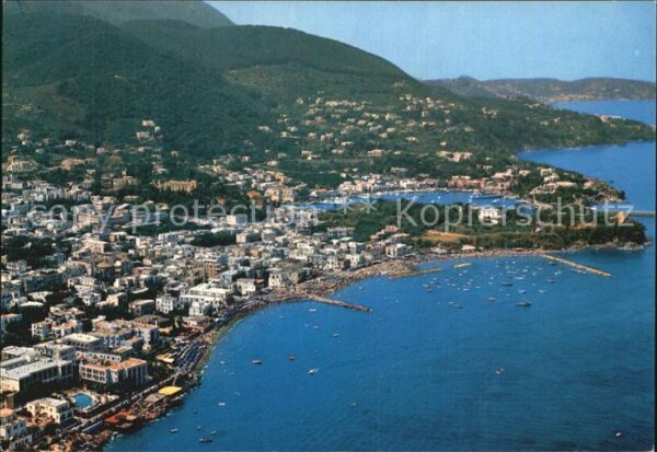 Isola d Ischia Hafen Küste Fliegeraufnahme