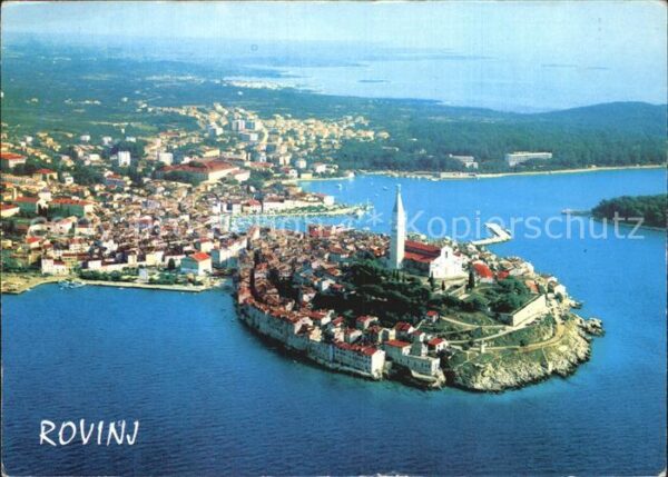 Rovinj Istrien Altstadt Halbinsel Fliegeraufnahme