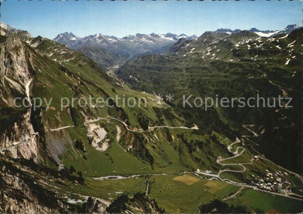 Stuben Vorarlberg mit Flexen und Arlbergstrasse Alpenpass