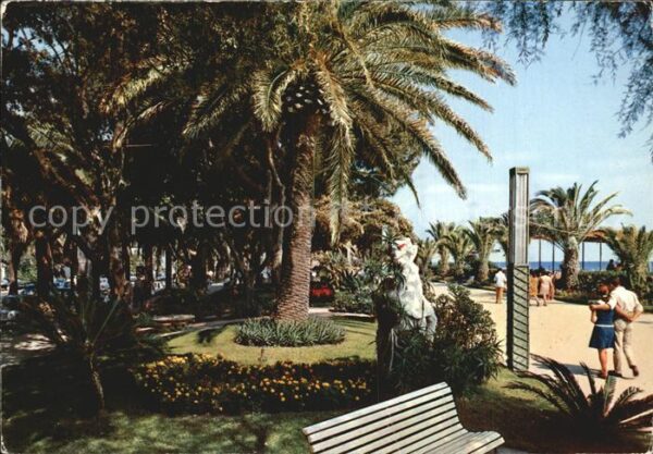 Finale Ligure Riviera delle Palme Palmizi e giardini