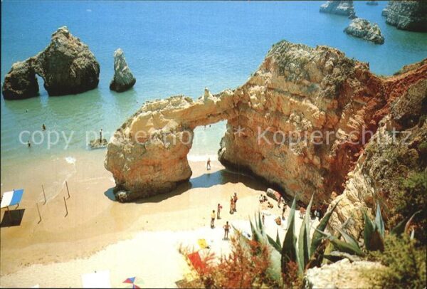 Portimao Praia da Rocha Strand Felsküste Algarve