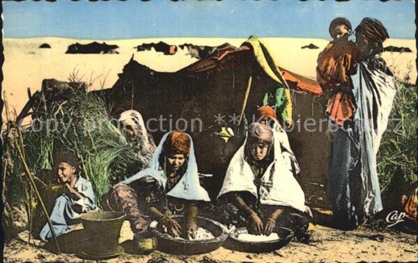 Scenes et Types Nr. 1324 Preparation du Couscous