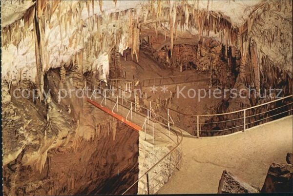 Hoehlen Caves Grottes Postojnska Jama Ruski most Russische Br