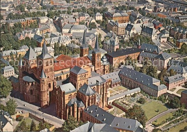 Trier Domgruppe Fliegeraufnahme