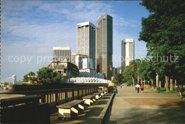 Singapore Queen Elizabeth Walk