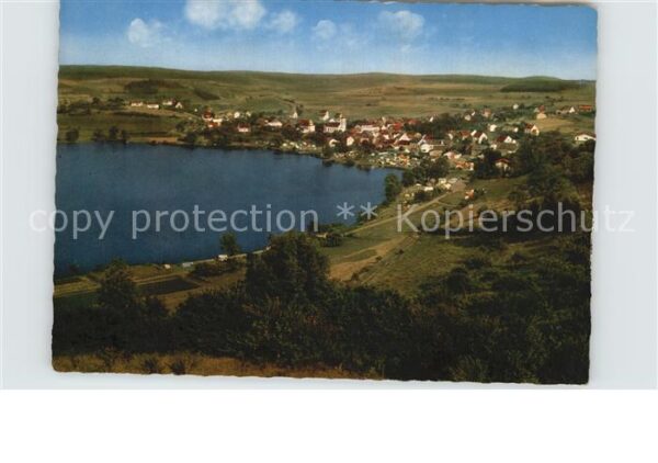 Schalkenmehren Naturpark Südeifel mit Maar