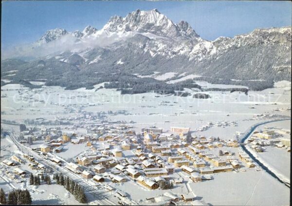 St Johann Tirol gegen Wilden Kaiser Winterpanorama Kais