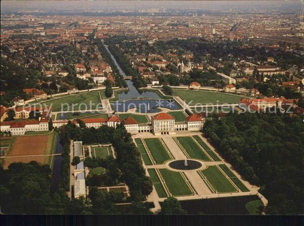 Muenchen Schloss Nymphenburg Fliegeraufnahme
