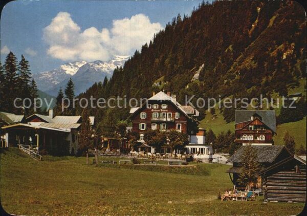 Koetschachtal Hoteldorf Grüner Baum Gaststätte mit St