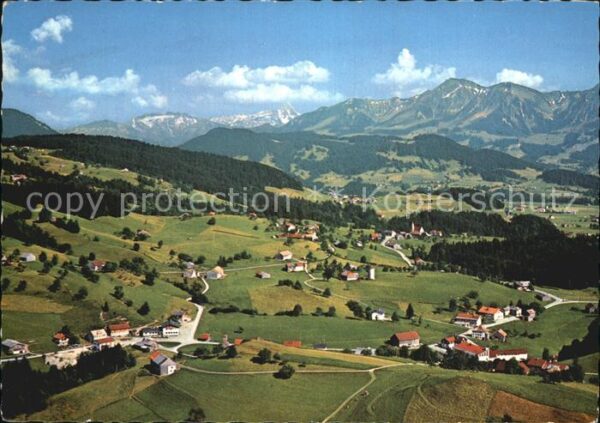 Langenegg Erholungsort im Bregenzerwald Alpen Fli