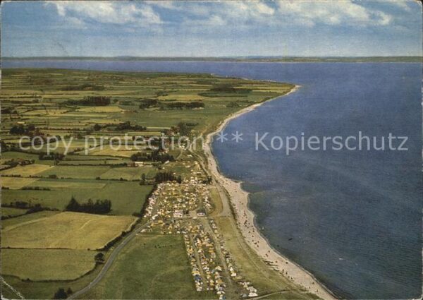 Hasselberg Ostsee Fliegeraufnahme Campingplatz und Strand