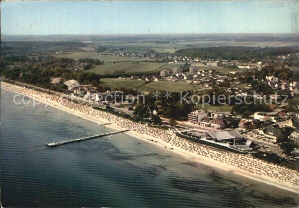 Scharbeutz Ostseebad Fliegeraufnahme Strand mit Meerwassersc