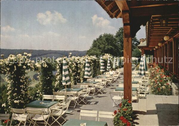 Langenburg Wuerttemberg SchloßCafe im Rosengarten