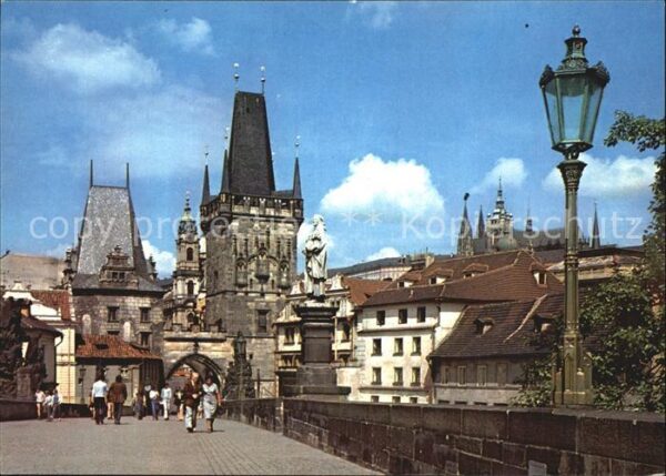Praha Prahy Prague Brücke mit Turm