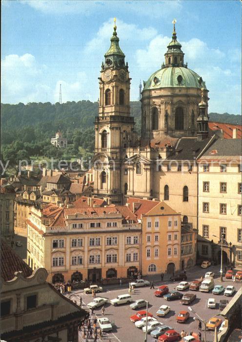 Praha Prahy Prague Platz mit Kirche