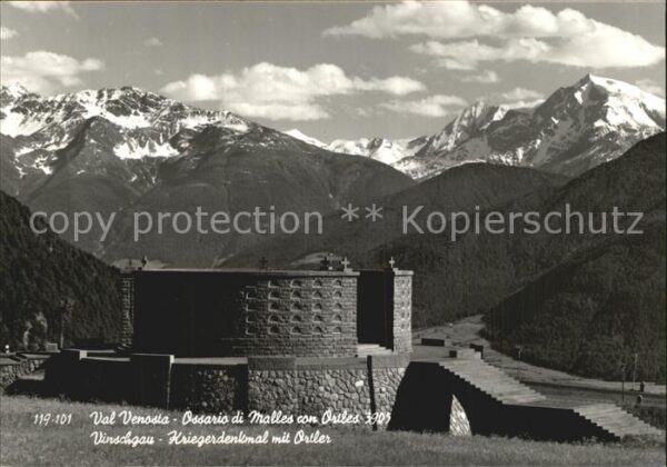 Val Venosta Vinschgau Kriegerdenkmal mit Ostler