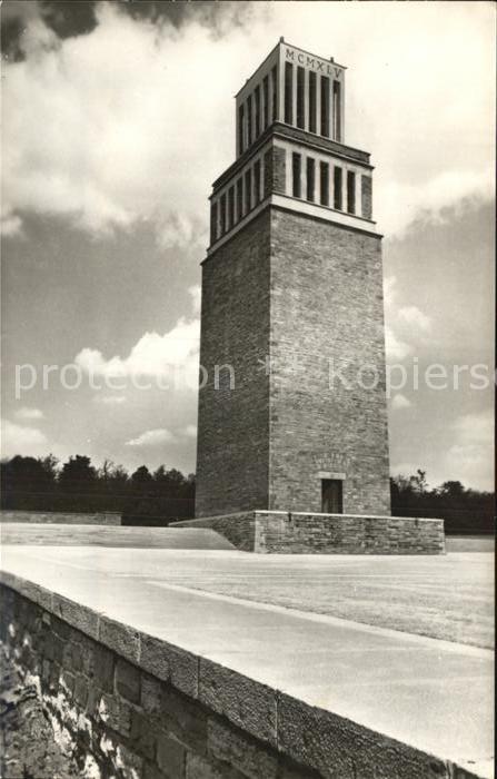 Buchenwald Weimar Nationale Gedenkstätte Turm und Feierpl
