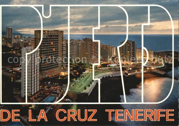 Puerto de la Cruz Nocturno desde la Playa de Martianez