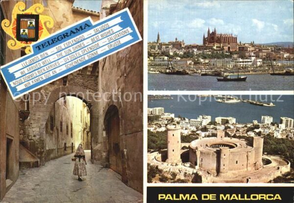 Palma de Mallorca Calle de la Almudaina Catedral Castillo