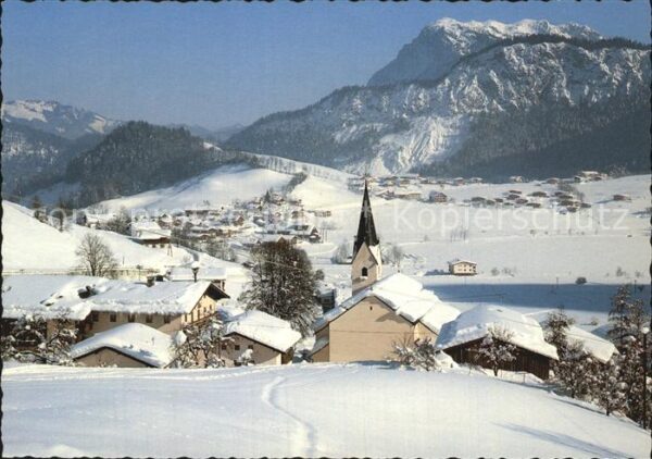Vorderthiersee Winterpanorama gegen Zahmen Kaiser Kais