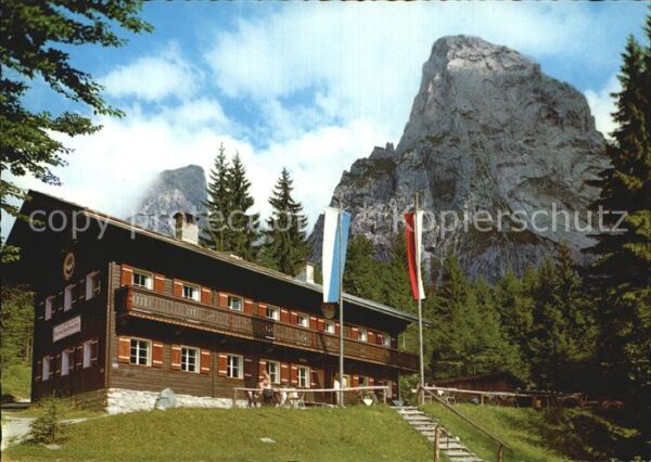 Kaisertal Hans Bergerhaus Fahnen Kleine Halt Tote