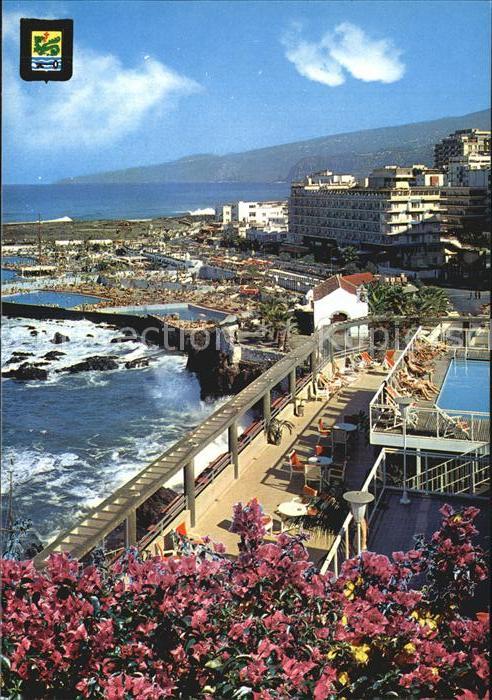 Puerto de la Cruz Piscinas y Panoramica de la Costa