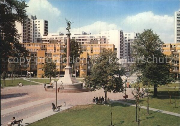 Berlin Mehringplatz