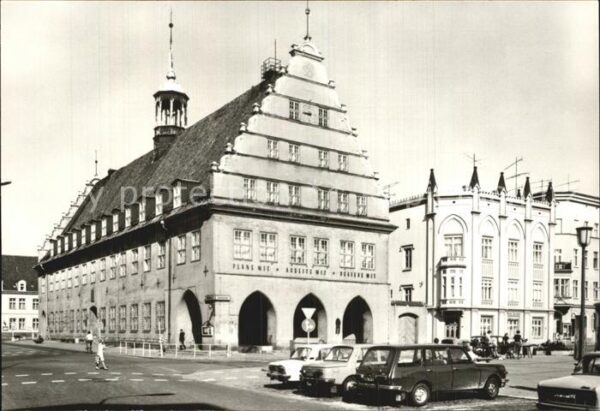 Greifswald Rathaus Rats Apotheke Platz der Freunds