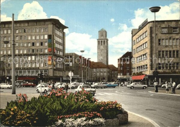 Muelheim Ruhr Blick vom Berliner Platz zum Rathaus