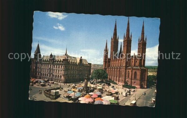 Wiesbaden Marktplatz Rathaus Kirche
