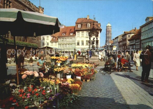 Goettingen Niedersachsen Blumenmarkt Gänselieselbrunnen