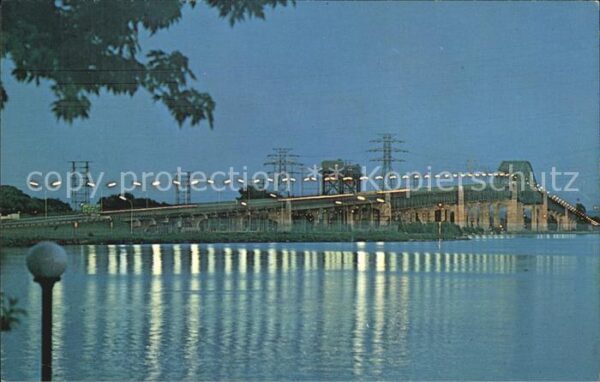 Burlington Ontario Hamilton Skyway Nacht