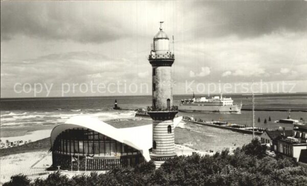 Warnemuende Ostseebad Hafeneinfahrt F?hrschiff