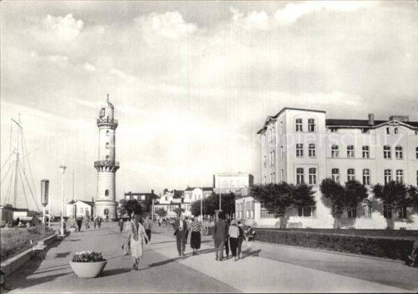 Warnemuende Ostseebad Strandpromenade FDGB Ferienheim Meer de