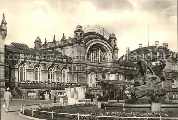 Schwerin Mecklenburg Hauptbahnhof Schiffbrüchigendenkmal