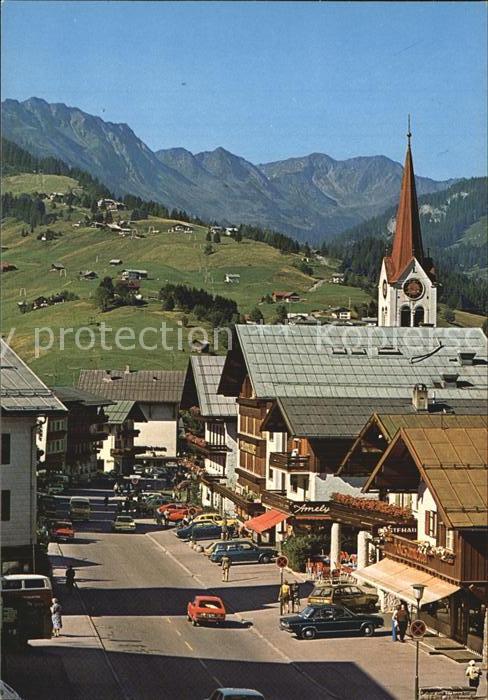 Riezlern Kleinwalsertal Vorarlberg Ortspartie mit Schwarzwassertal