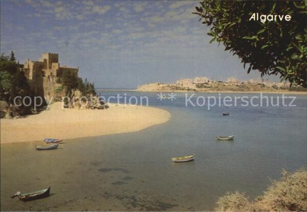 Ferragudo Strnad mit Burg
