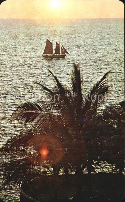 Segelschiffe Atardecer Quebrada Acapulco Mexico