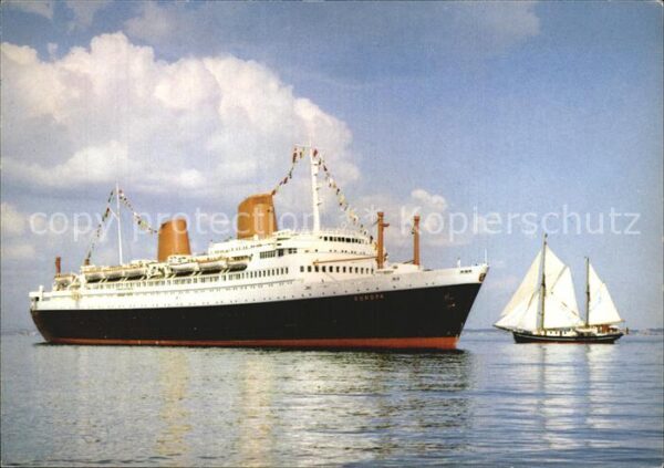 Dampfer Oceanliner M.S. Europa Segelschiff