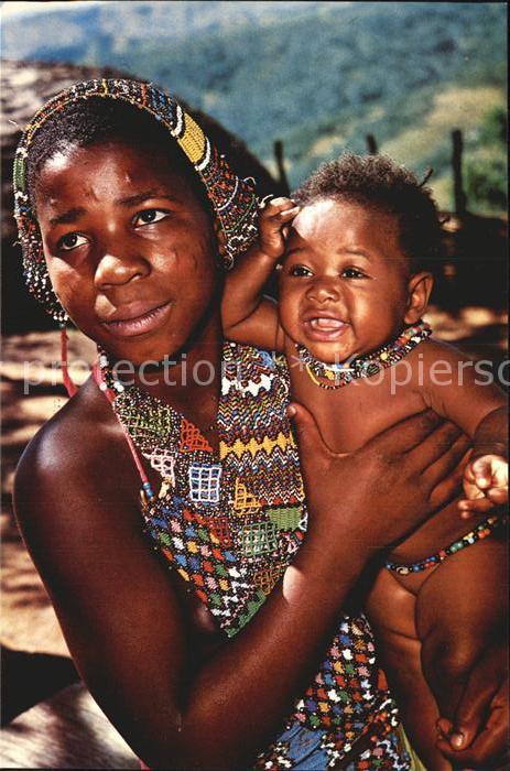 Typen Afrika Young Zulu Girl and Child Natal South A
